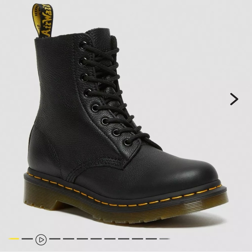 Dr. Marten 1460 Pascal Virginia Leather Lace Up Boots - Picture 5 of 6